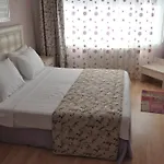 Huxley And Aparts Old 3* Istanbul