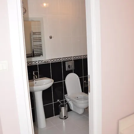 Huxley And Aparts Old Hotel Istambul