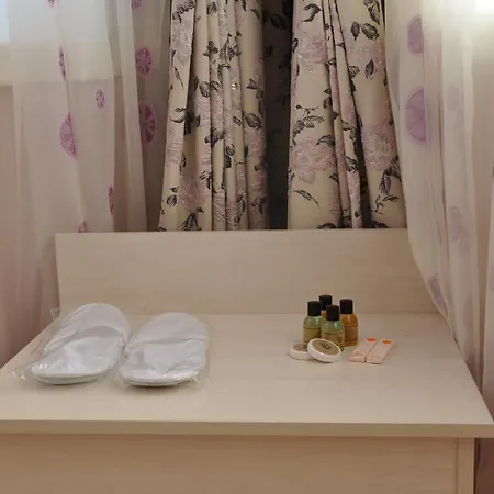 Huxley And Aparts Old Hotel Istambul