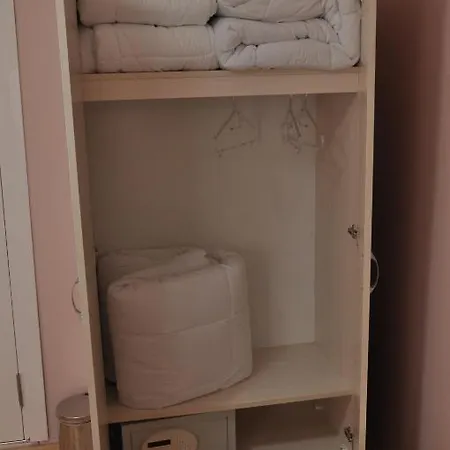 Huxley And Aparts Old Hotel