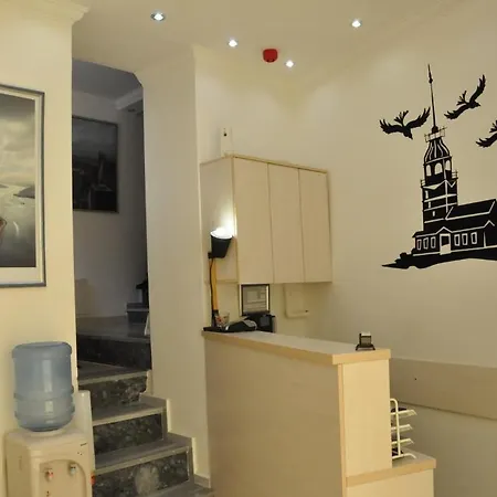 Hotell Huxley And Aparts Old Istanbul